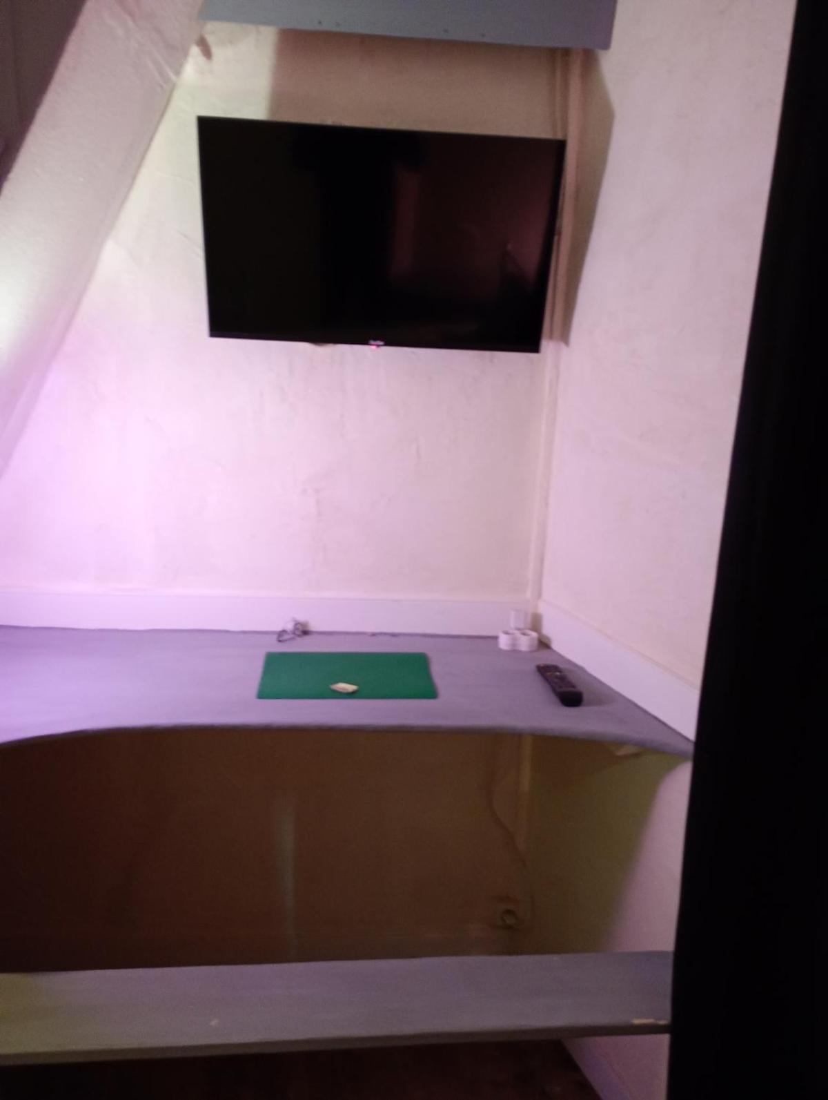 Duplex Center Thiers - Clermont-Ferrand - Lyon - Free Parking - Self-Check-In Lägenhet Exteriör bild